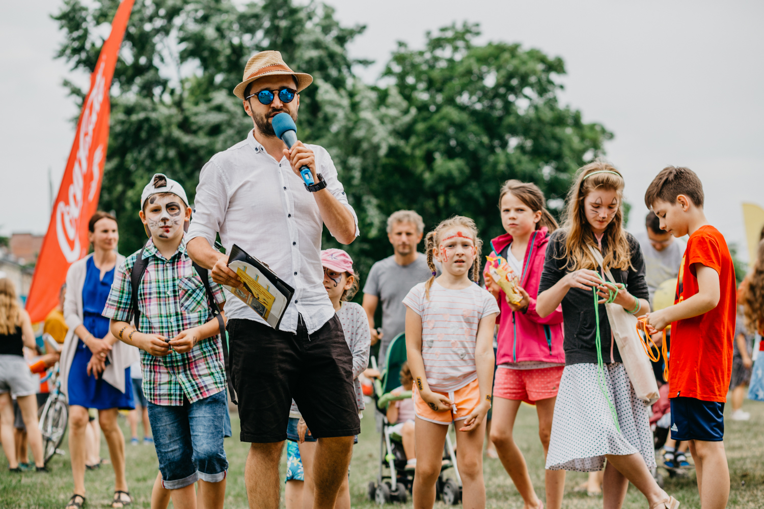 Konferansjer na pikniku rodzinnym